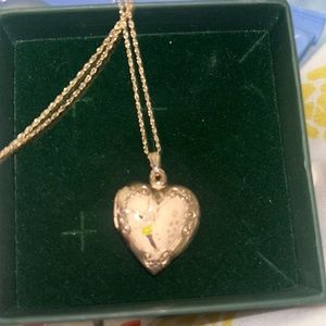 Ladies Tinkerbell locket on dainty 10kt gold chain!
